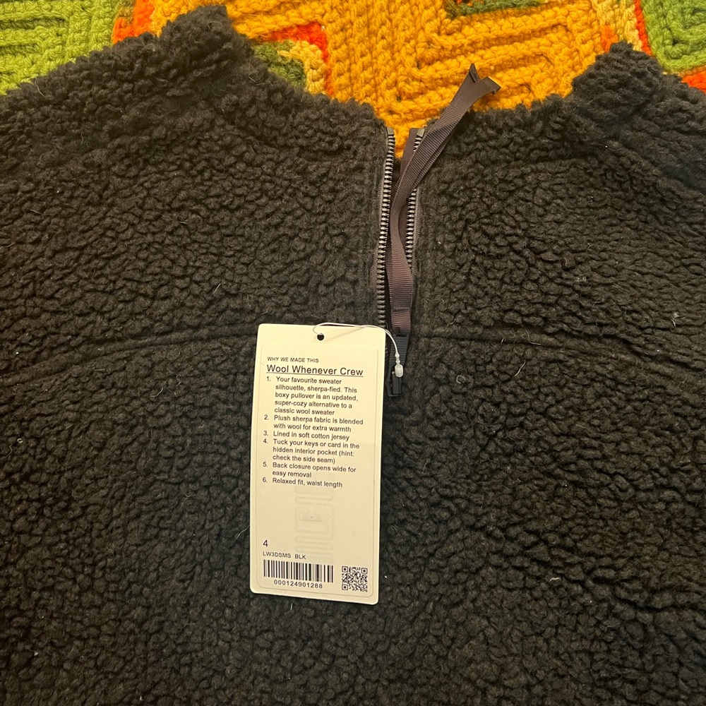 Lululemon Pullover - Picture 3 of 3